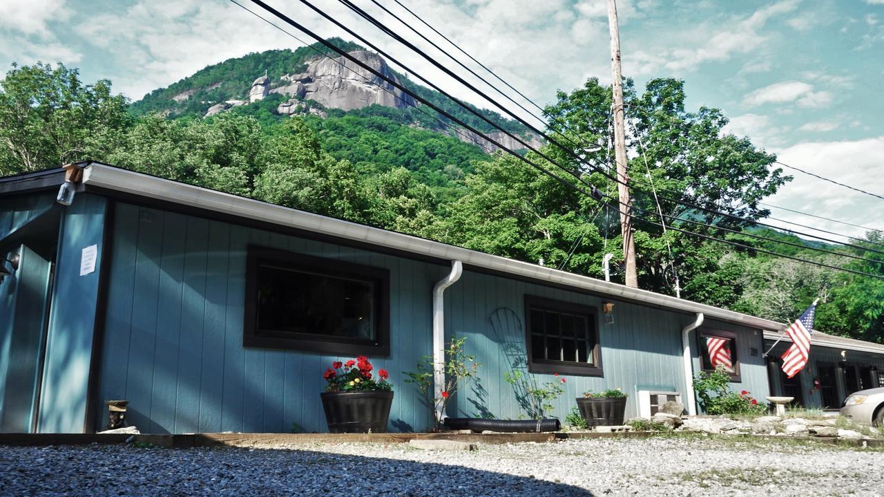 Riverside Lodge At 烟囱岩 外观 照片